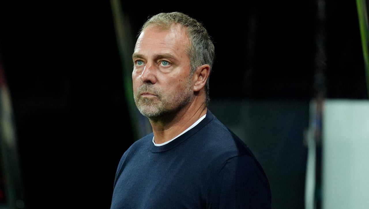 Flick corta en seco el tema de Araujo: "Es una situación privada"