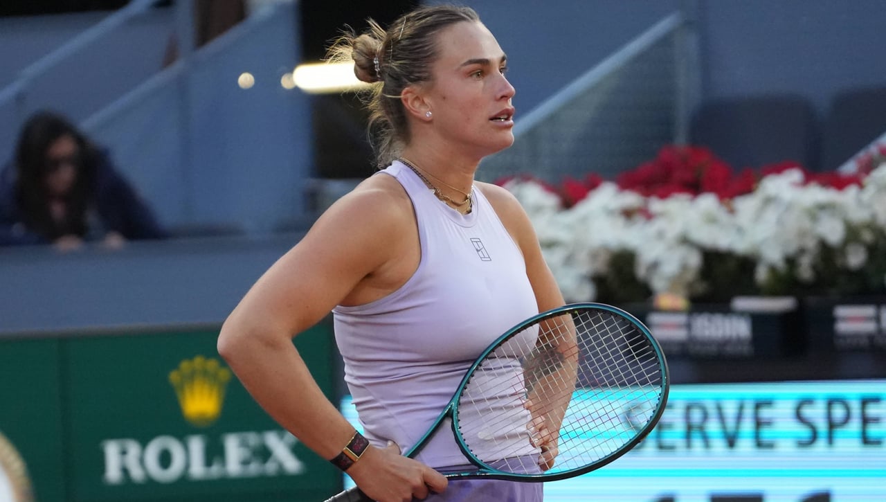 Sabalenka monta un escándalo para ganar en Madrid 