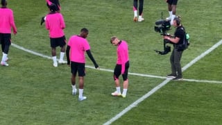 Un césped "imperfecto para una final", desconcierto en el Chelsea y el método del exbético Marcos Álvarez para testarlo