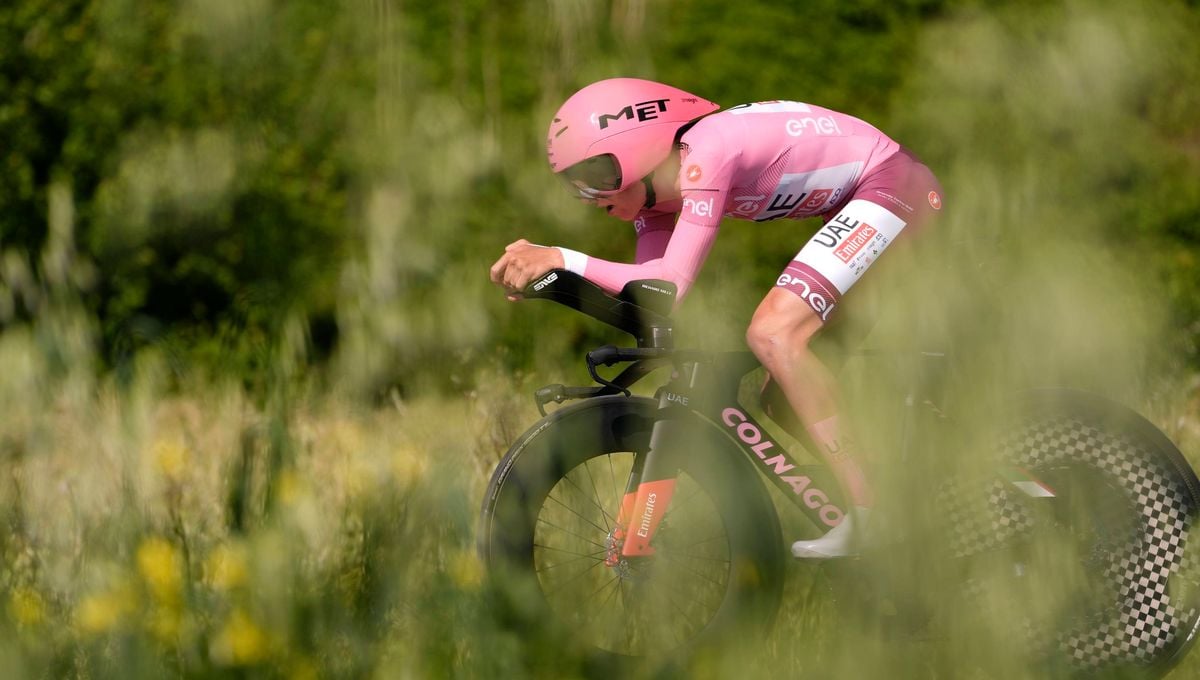Tadej Pogacar acaba con el Giro de Italia