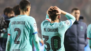 Oficial: Marc Casadó renueva por el FC Barcelona 