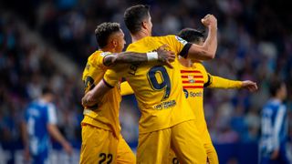 Espanyol 2-4 Barcelona: alirón culé y golpe durísimo a los pericos