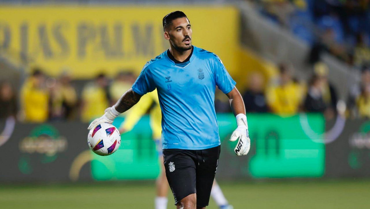 Empieza el juego: primera oferta formal del Betis a Las Palmas por Álvaro Valles