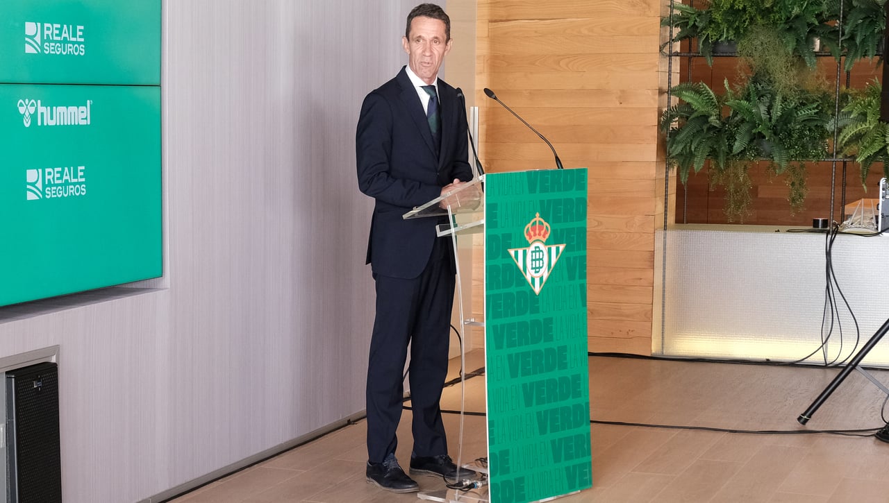 ¿Hasta qué punto ilusiona la Conference League al vestuario del Betis? Ramón Planes responde 