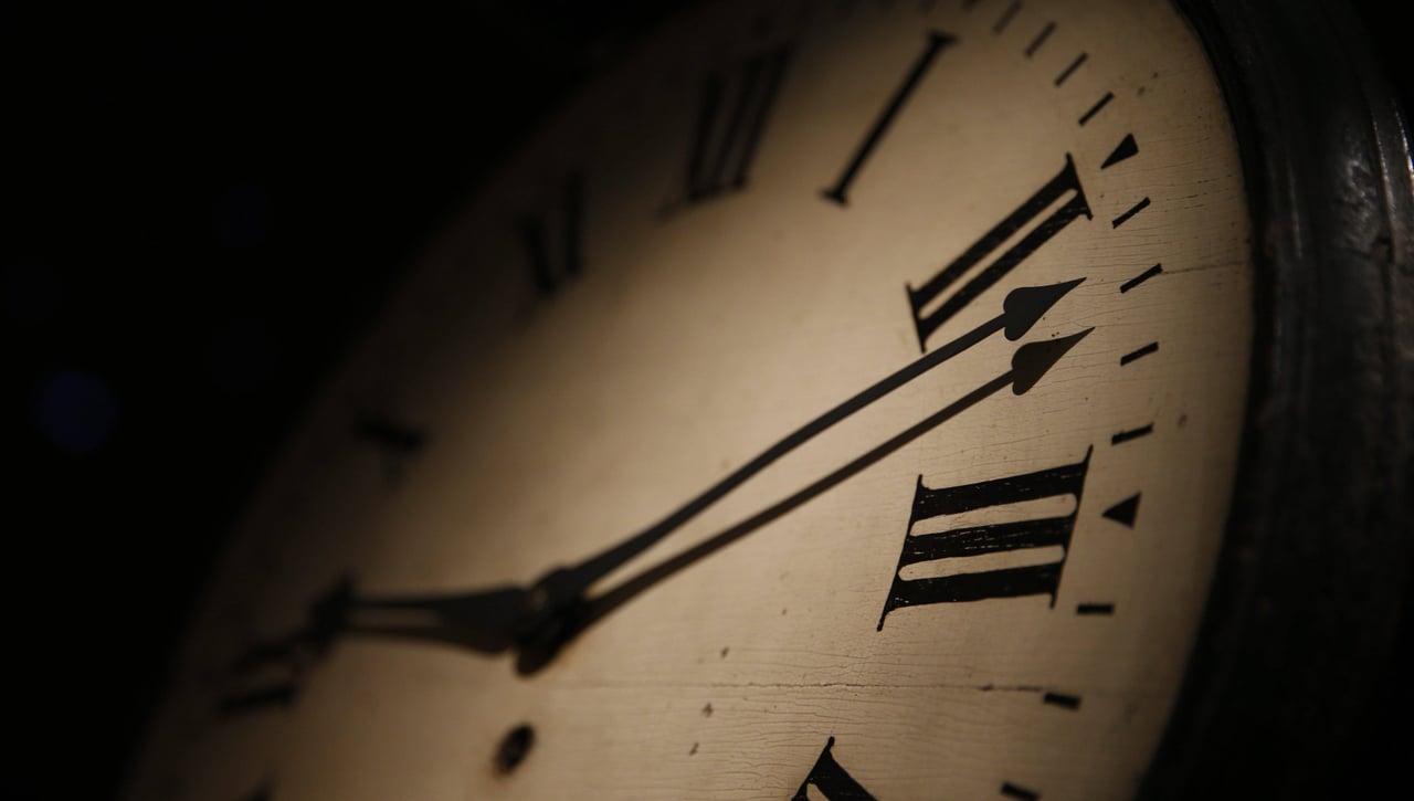 Cambio de hora verano 2025: qué día y a qué hora será en España y si se adelanta o se atrasan los relojes