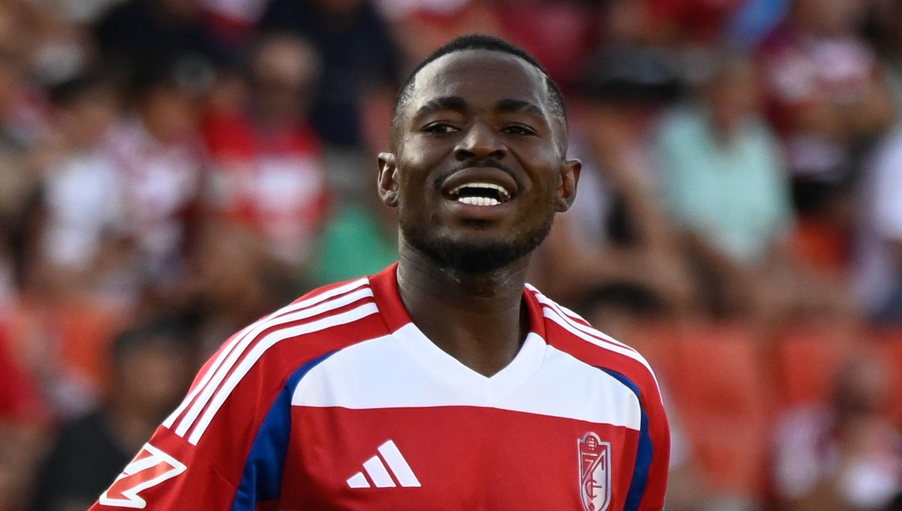 Martin Hongla tiene los días contados en el Granada