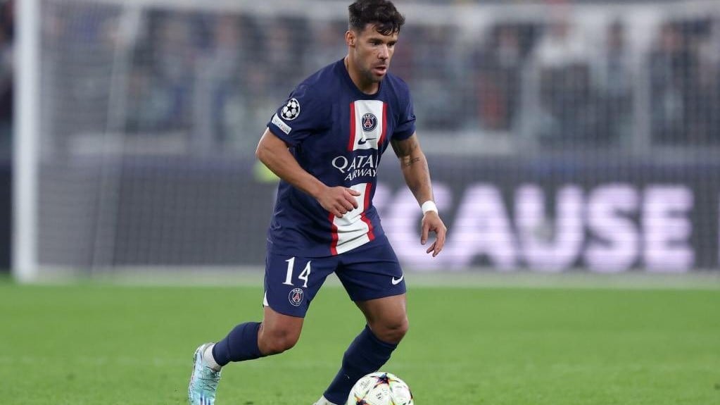 Un español entre los 12 descartes del PSG de Luis Enrique