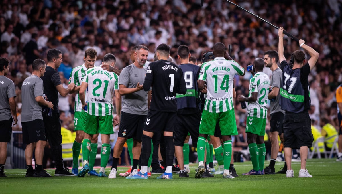 Las reacciones del vestuario del Betis a la polémica derrota con el Real Madrid 