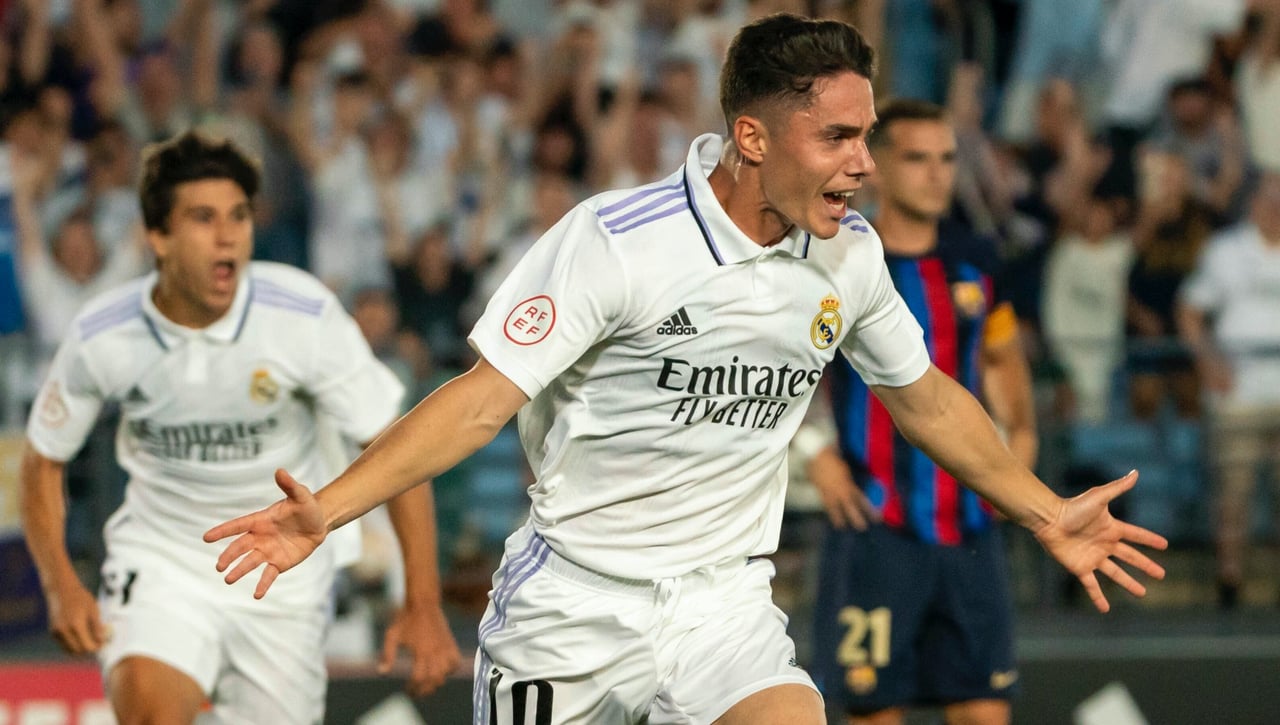 Se abre la puja por Arribas