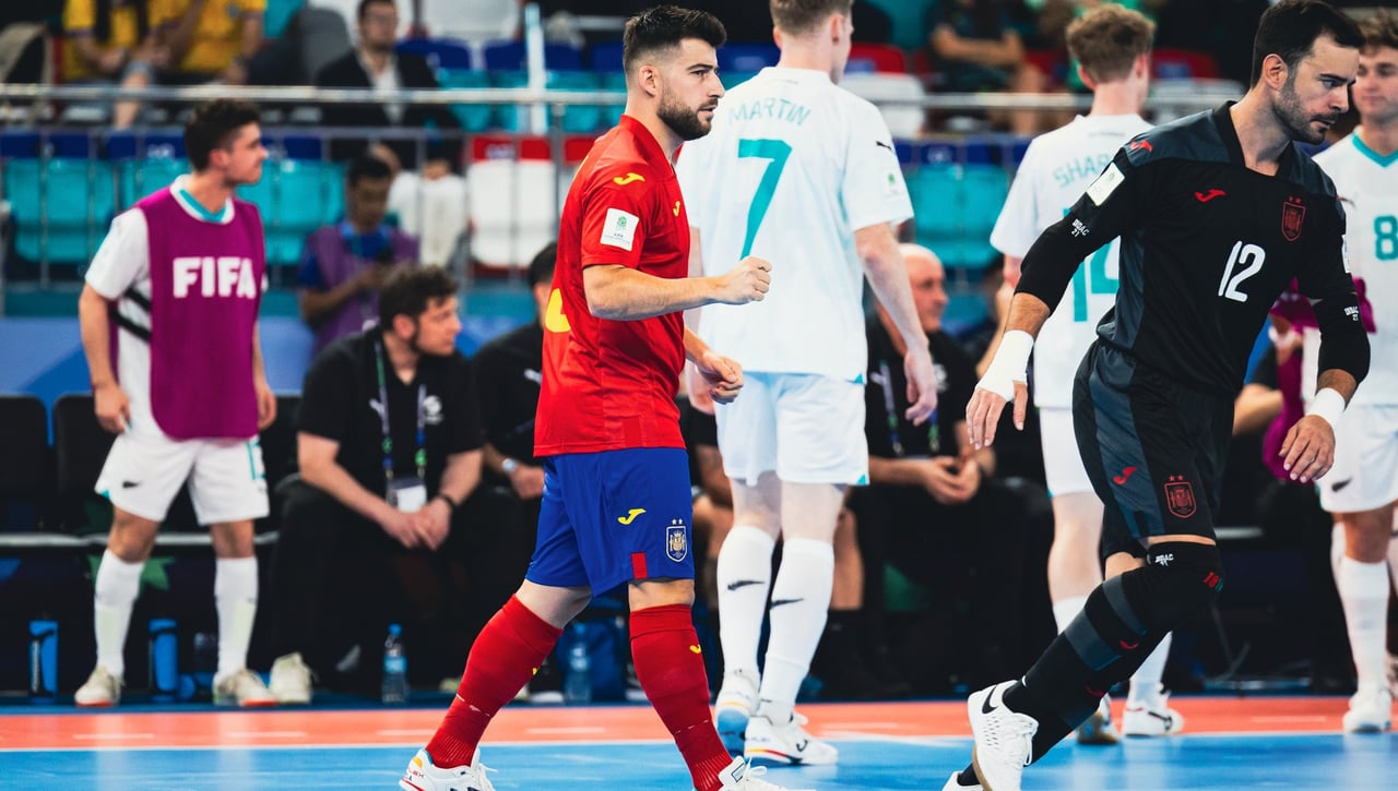 España resucita y muestra sus credenciales para ser campeona del Mundo