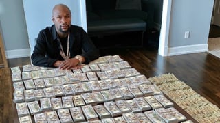 Lo último de Mayweather: La descomunal cifra que ganó por solo cuatro minutos de boxeo