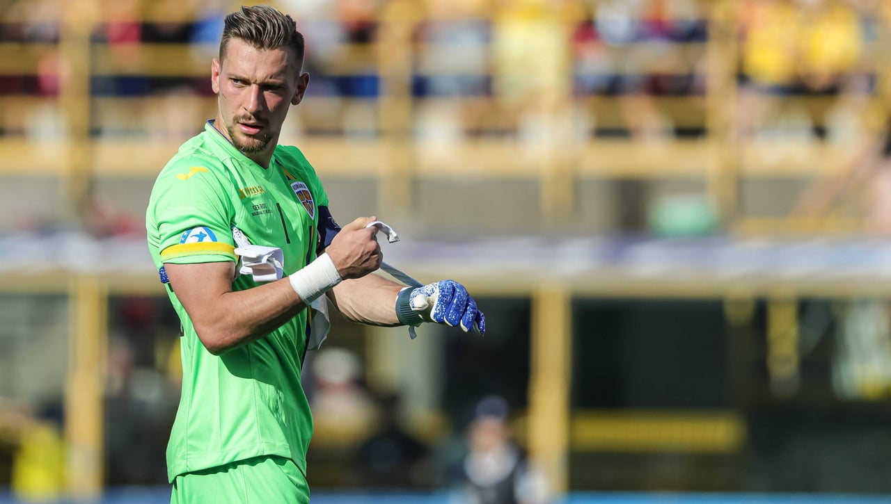 Radu, todavía lesionado, convocado por Rumanía