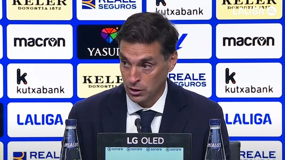 Diego Alonso estalla contra el árbitro