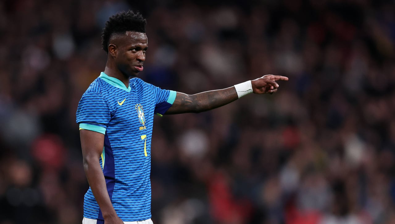 Vinicius se rompe: “Cada día estoy más triste por los insultos que recibo”