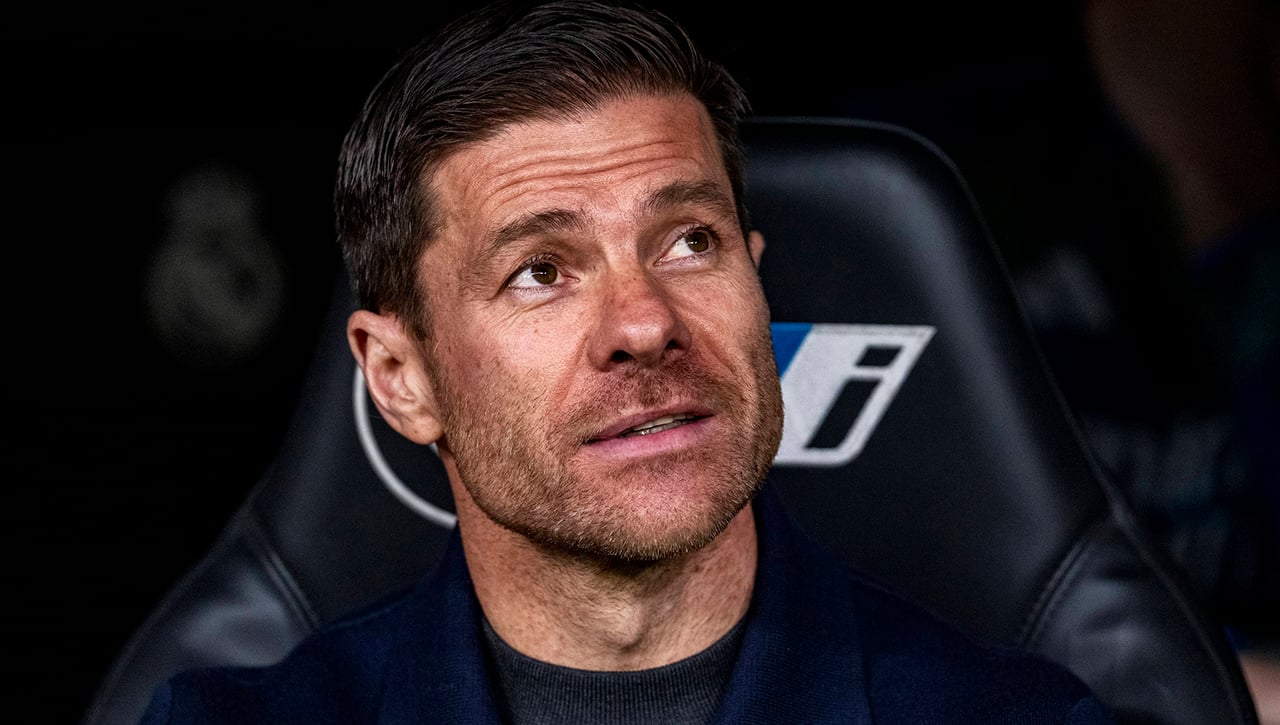 Xabi Alonso opina sobre los silbidos a Vinicius en el Real Madrid - Betis y no descarta a Mbappé para la Supercopa: "Tomaremos la última decisión"