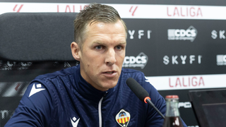 Johan Plat, despedido