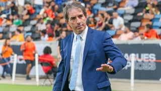 Guillermo Almada asume el mando del Real Oviedo: primera rueda de prensa y cambios en el equipo