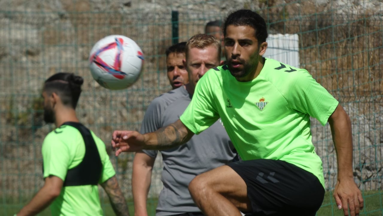 Muy buenas noticias para el Betis, que alcanza la norma del 1:1