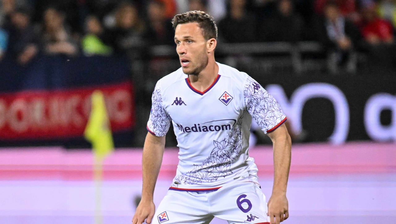 Lidera la carrera por fichar a Arthur