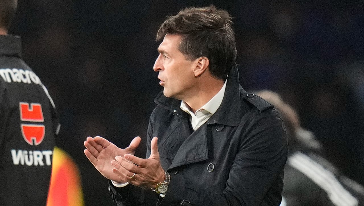 Diego Alonso no está para polémicas ajenas y señala "el juego", "las "ganas" y "el compromiso"