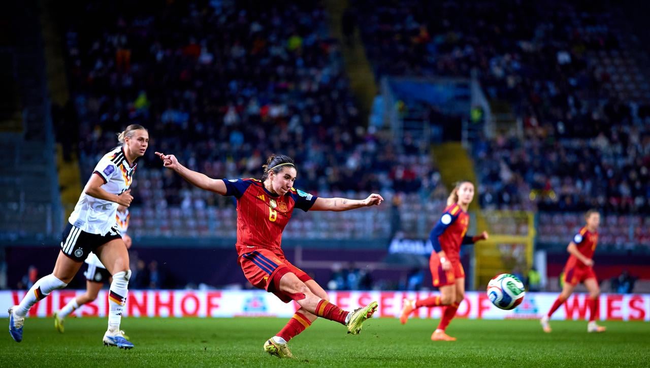Alemania 0-0 España: Todo por decidir en la vuelta en el Metropolitano