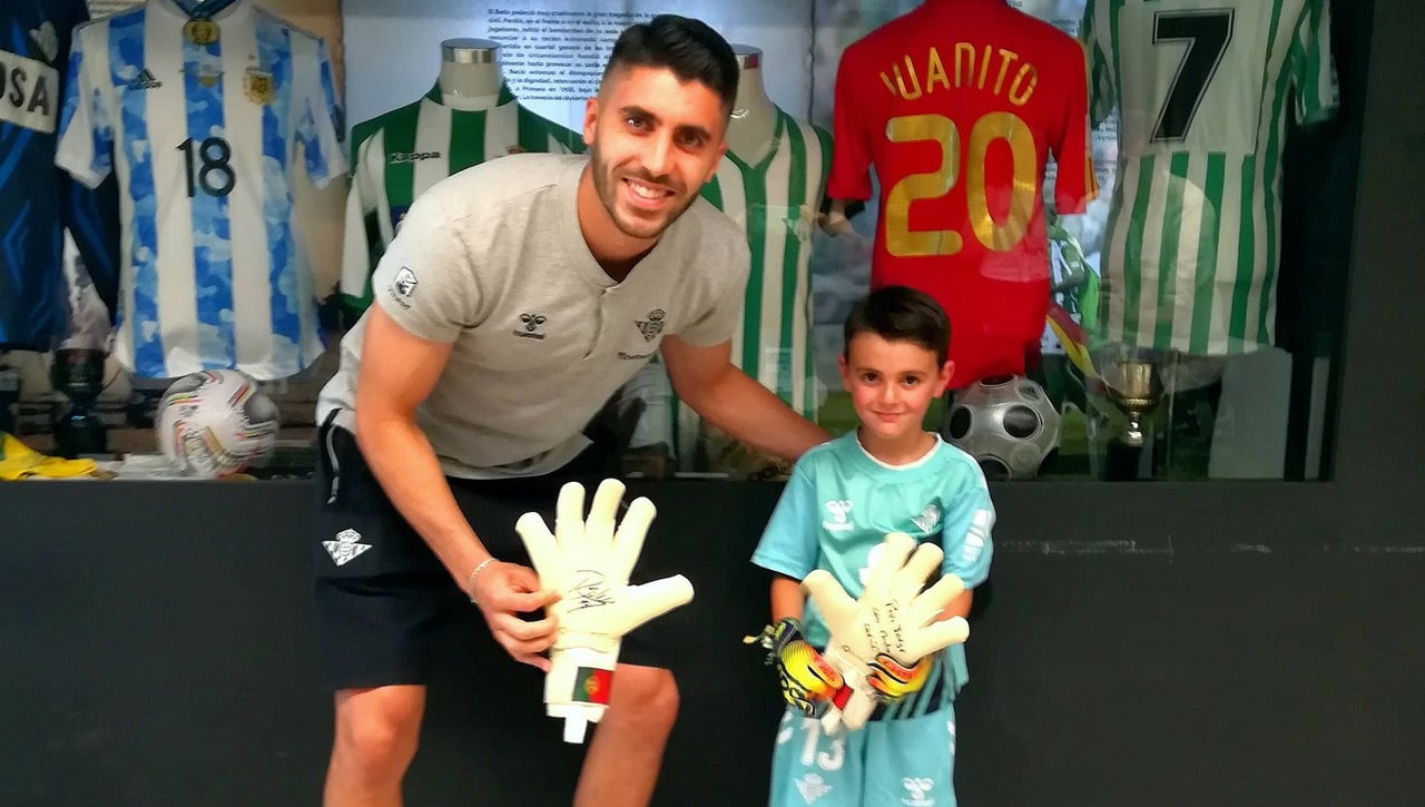 El precioso detalle de Rui Silva con un pequeño admirador
