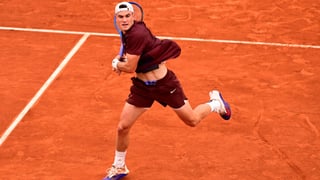 La sensación de la ATP despierta a tiempo en Roland Garros