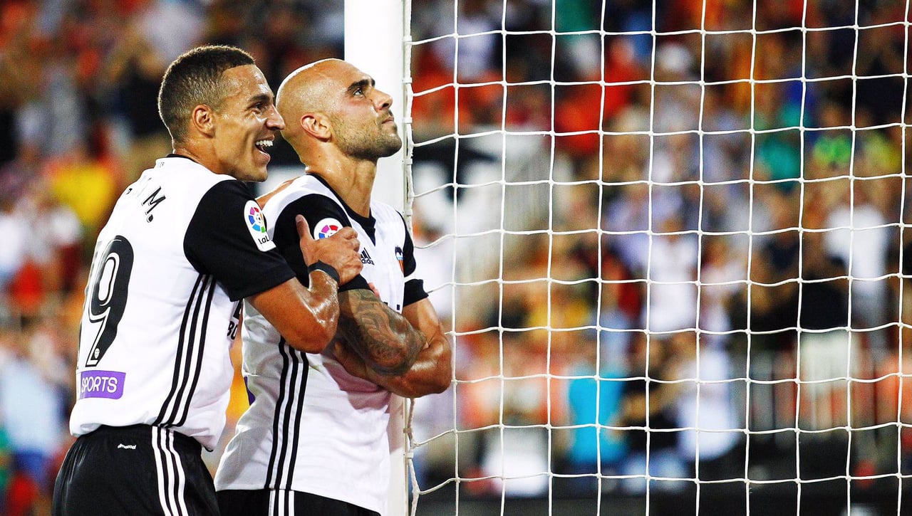 Un viejo conocido se ofrece a reforzar la delantera del Valencia 