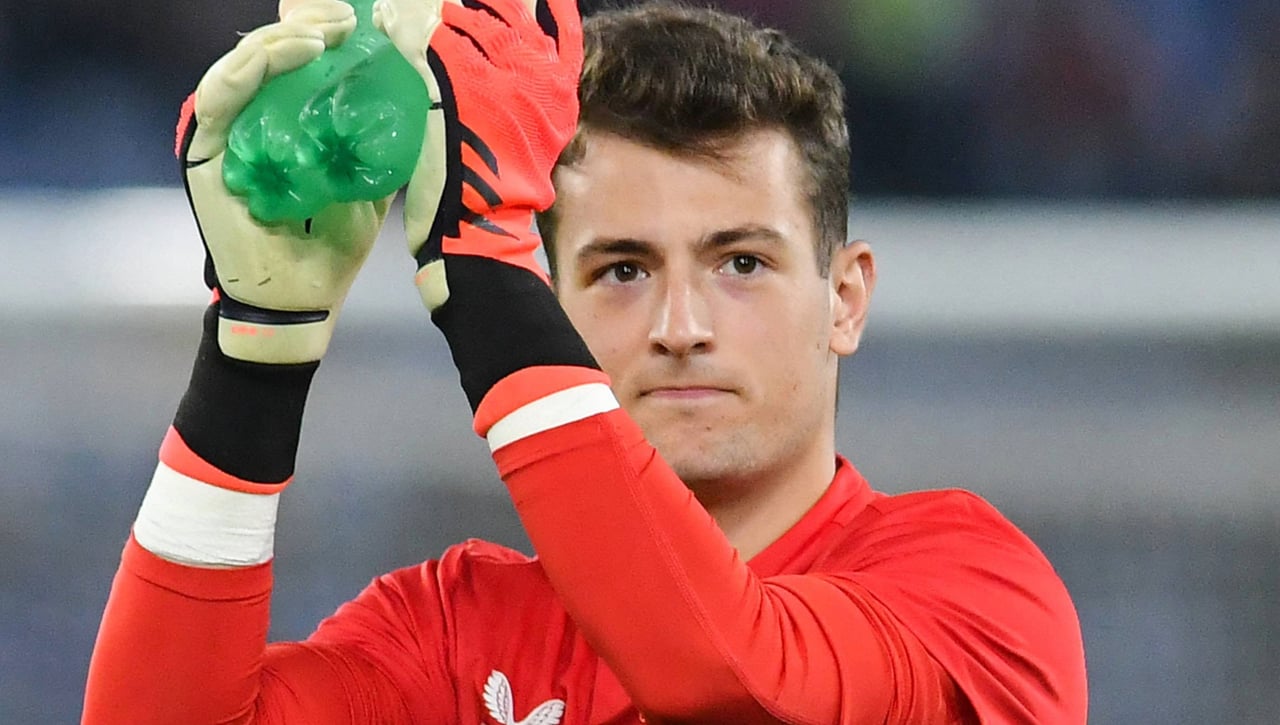 Más interés para fichar a Julen Agirrezabala