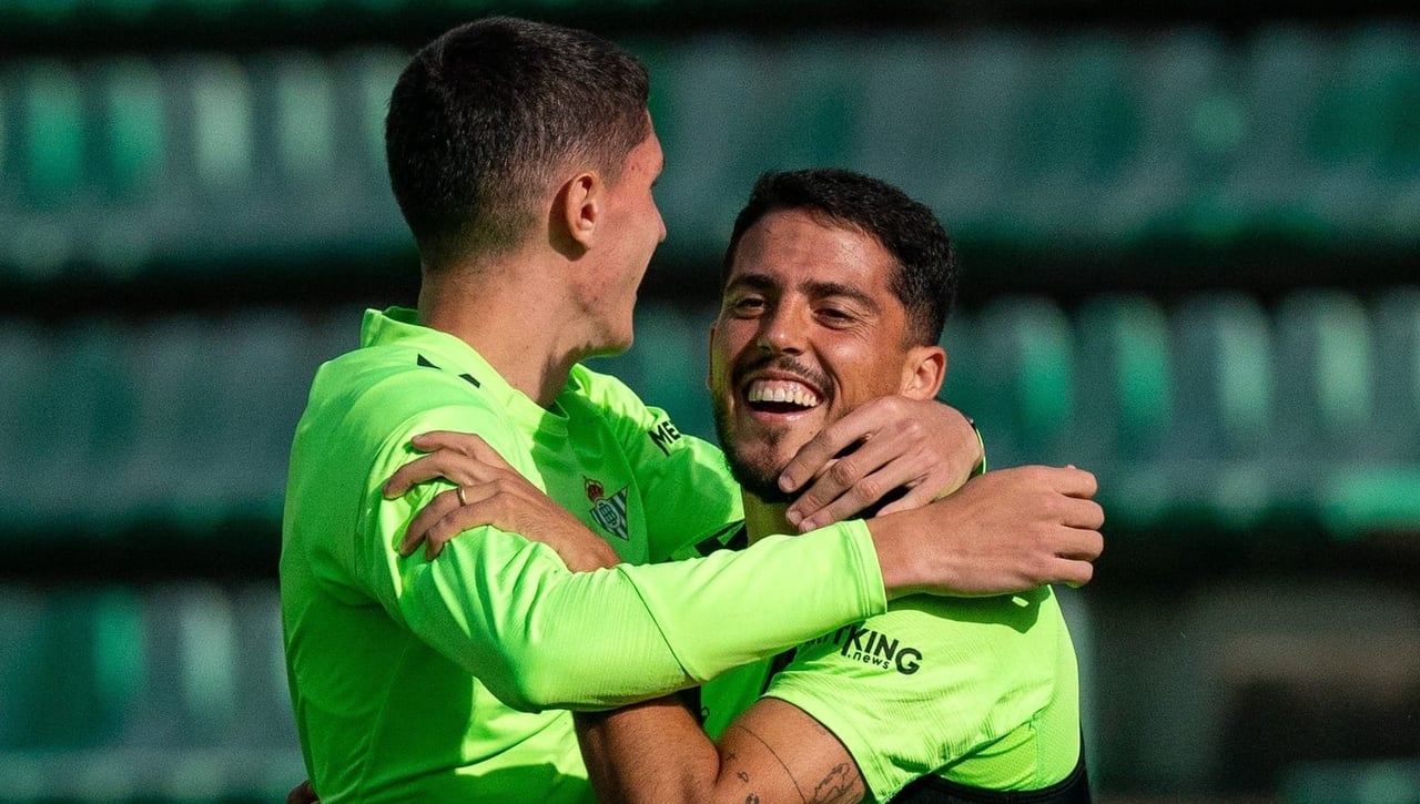 Pellegrini elige tres piezas para resolver el rompecabezas del Betis