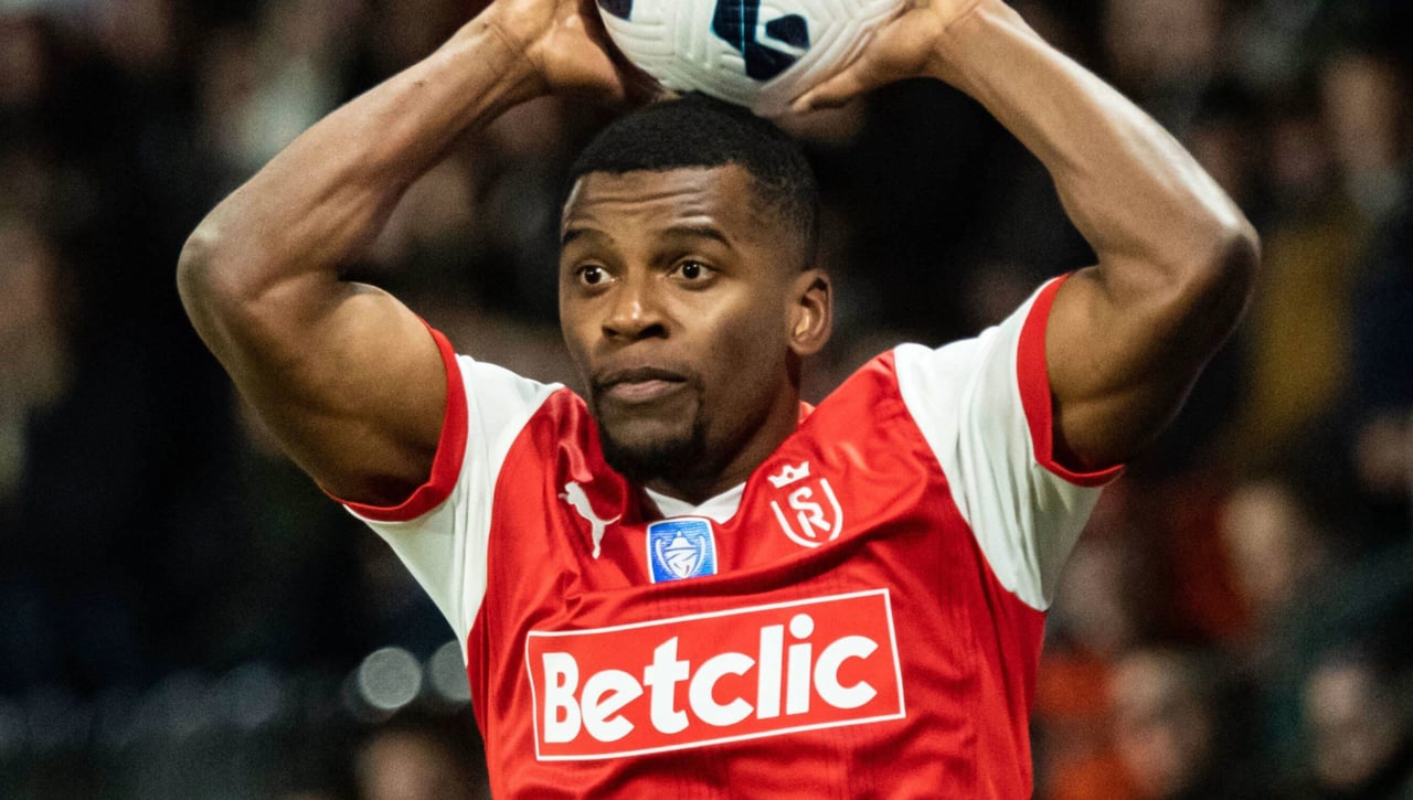 El Girona apuesta por Sergio Akieme