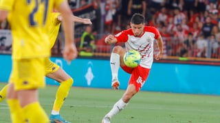 Lucas Robertone observa la situación del Almería como un desafío