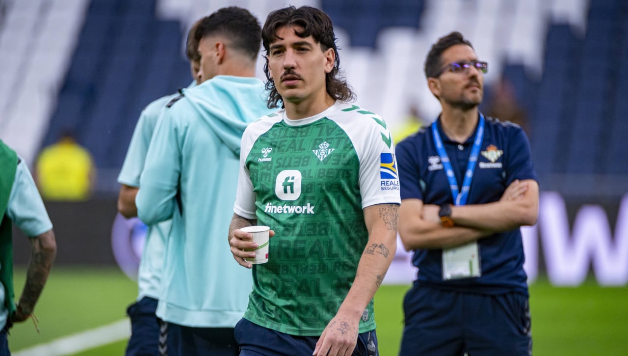 Bellerín pide igualdad salarial entre el fútbol masculino y femenino
