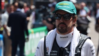 Fernando Alonso llega a Barcelona con una doble misión