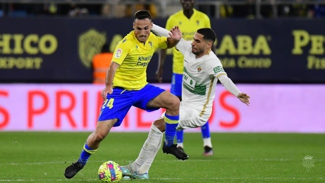 El Cádiz pide suspender la liga hasta que se resuelva su partido contra el Elche