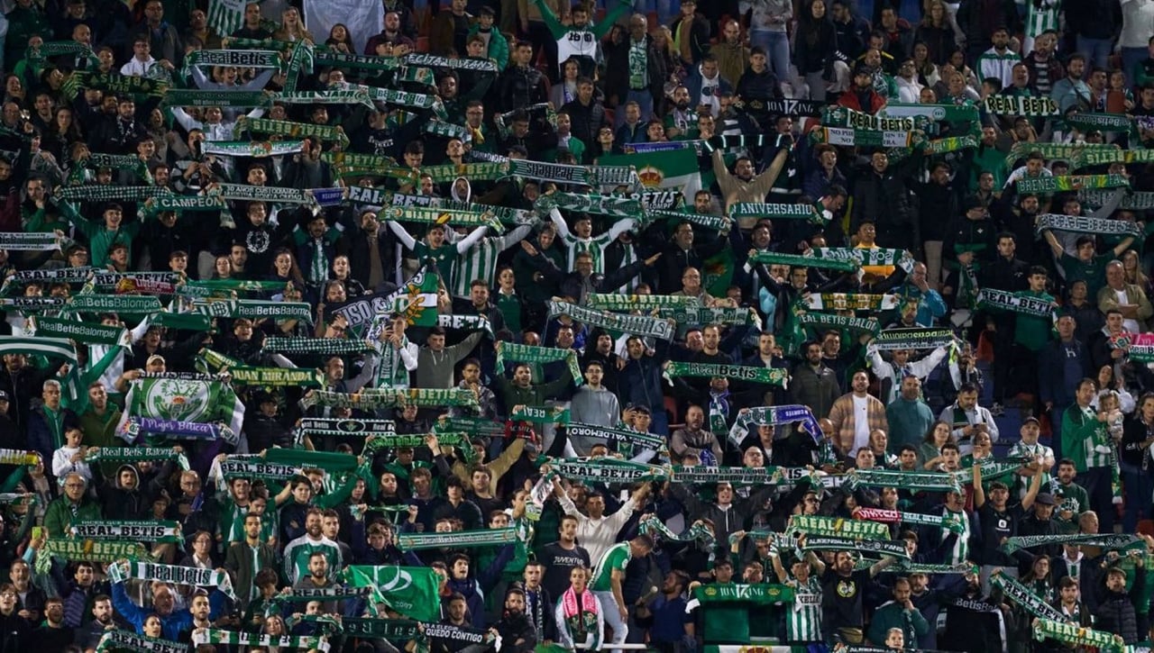 El Betis anuncia la muerte de dos aficionados