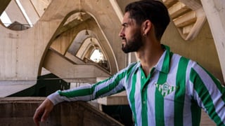 Isco Alarcón llega al estadio del Betis