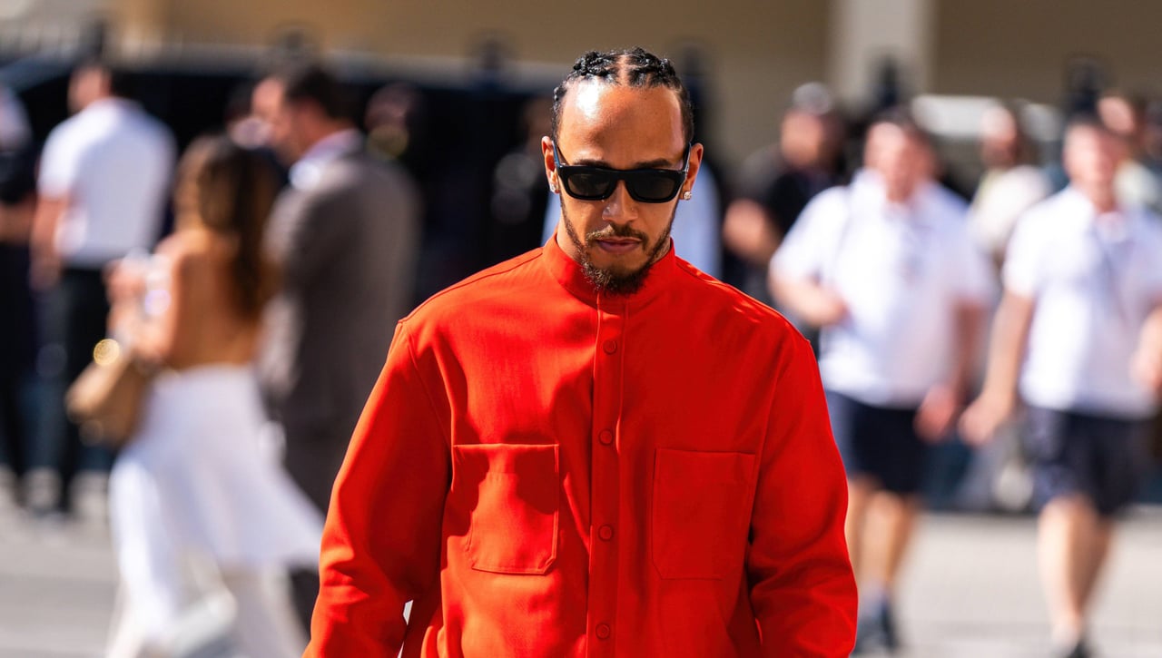 Aconsejan parar a Lewis Hamilton