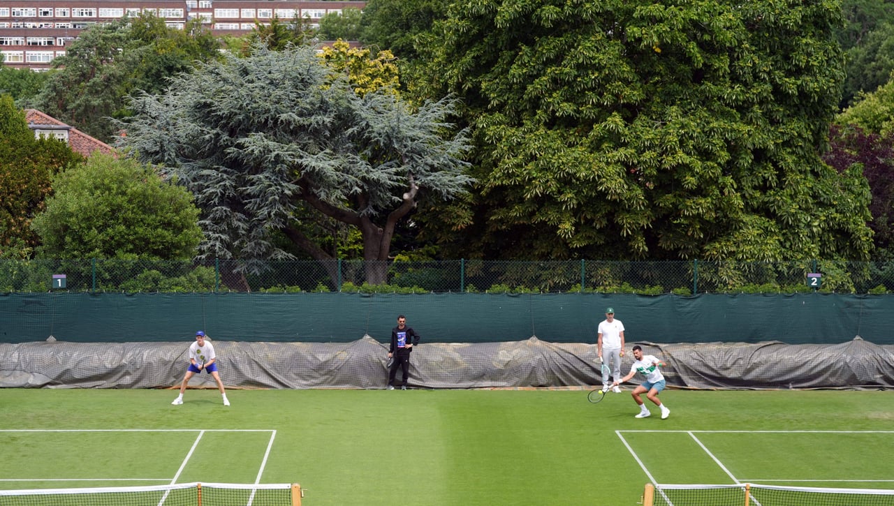 Sinner y Djokovic, mano a mano en Londres