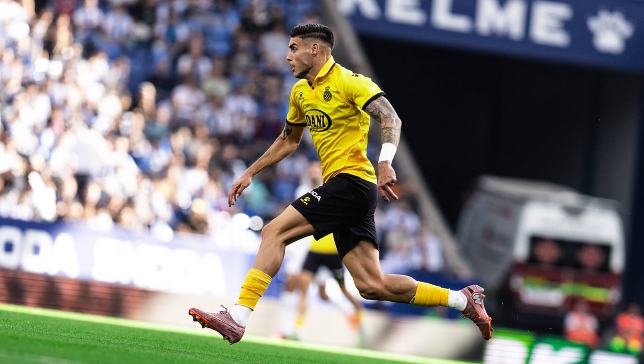 Roberto Fernández: “No es que el míster no nos deje hablar de Europa, es que nosotros ni lo hablamos"