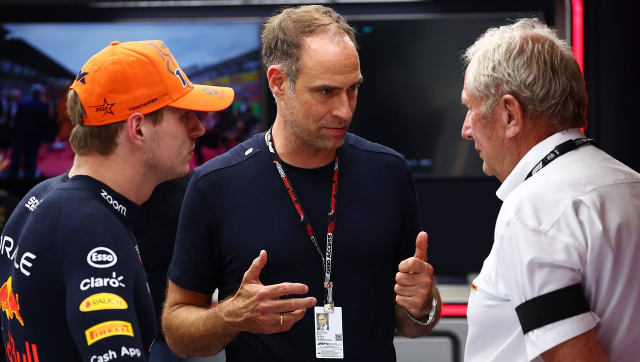 Red Bull denuncia a Mercedes