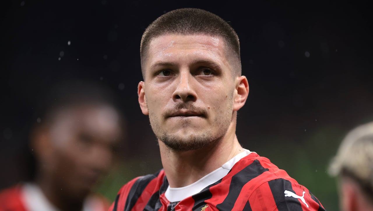 Oferta millonaria para Luka Jovic