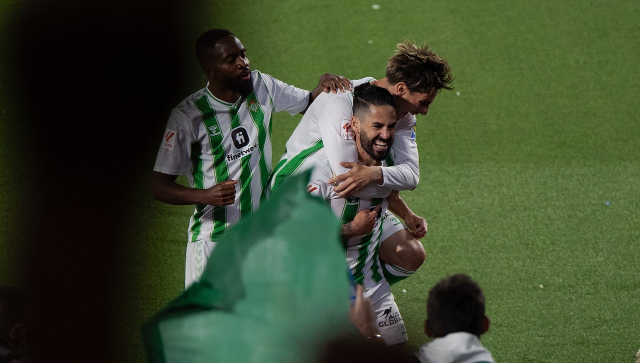 Isco responde la pregunta que muchos se hacían en Heliópolis y Nervión