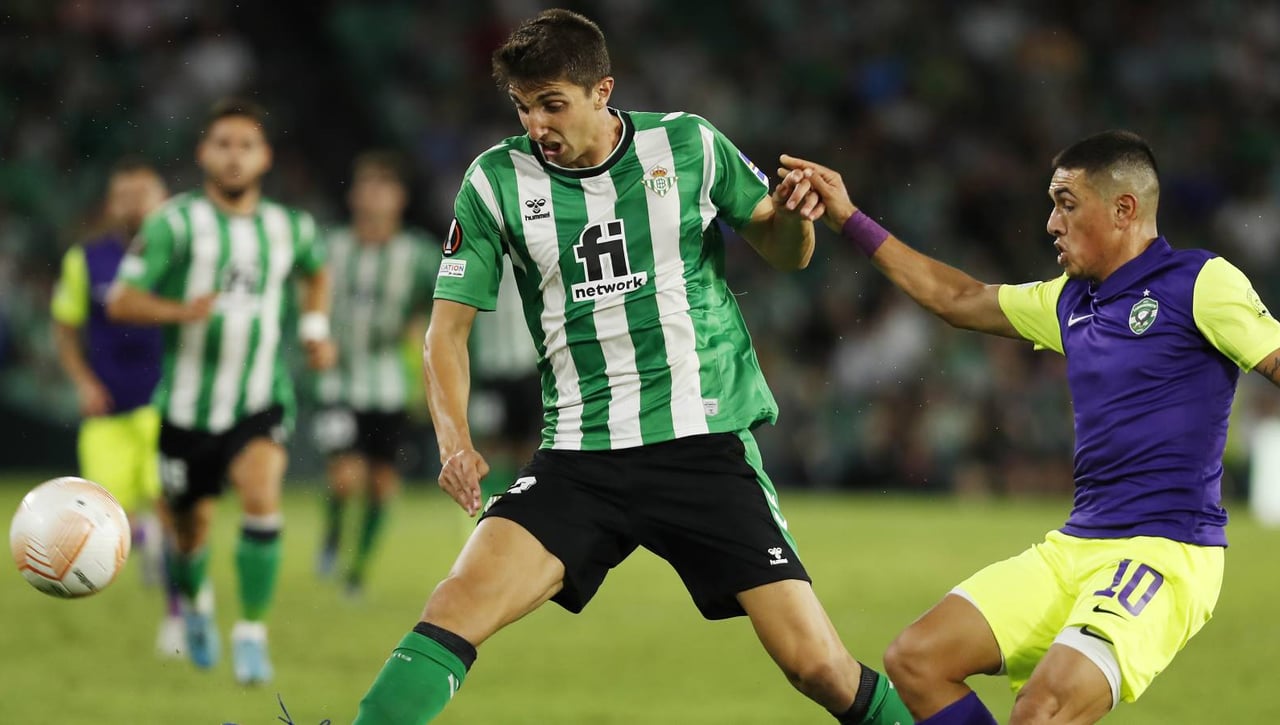 Edgar y el Almería, un negocio que deja al Betis tiritando