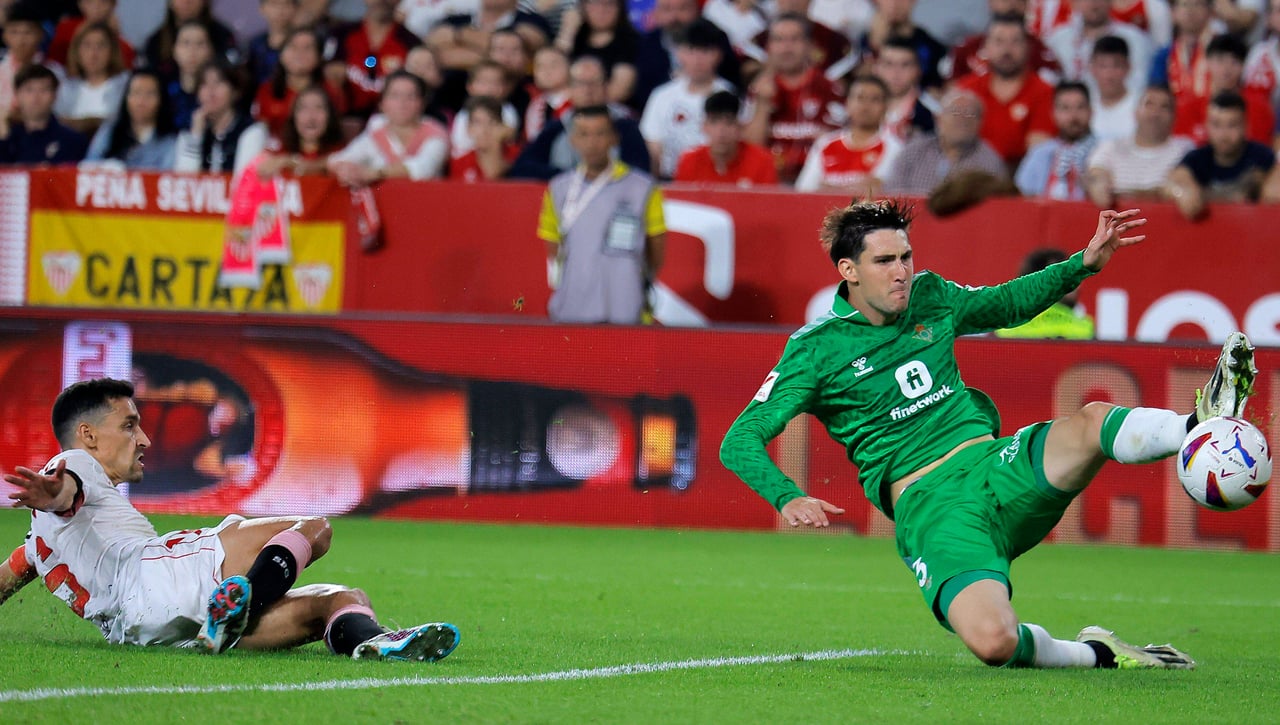 Milan, Dortmund, Barça, Real Sociedad, Betis... La verdadera situación de Miranda