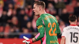 Ter Stegen, intervenido con éxito en Finlandia, pero el Girona se teme lo peor
