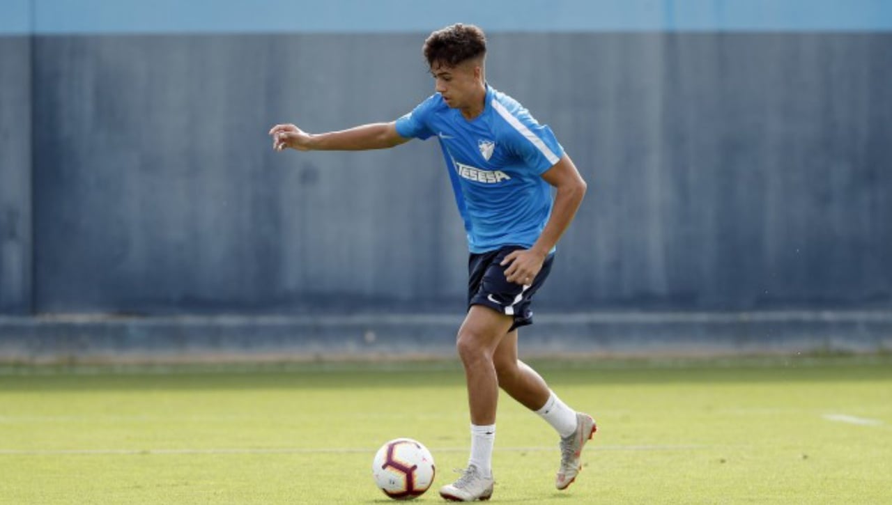 Un canterano del Málaga despierta el interés de dos titanes de Portugal