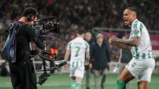 El Betis da por cerrados los dos primeros fichajes de la 25/26