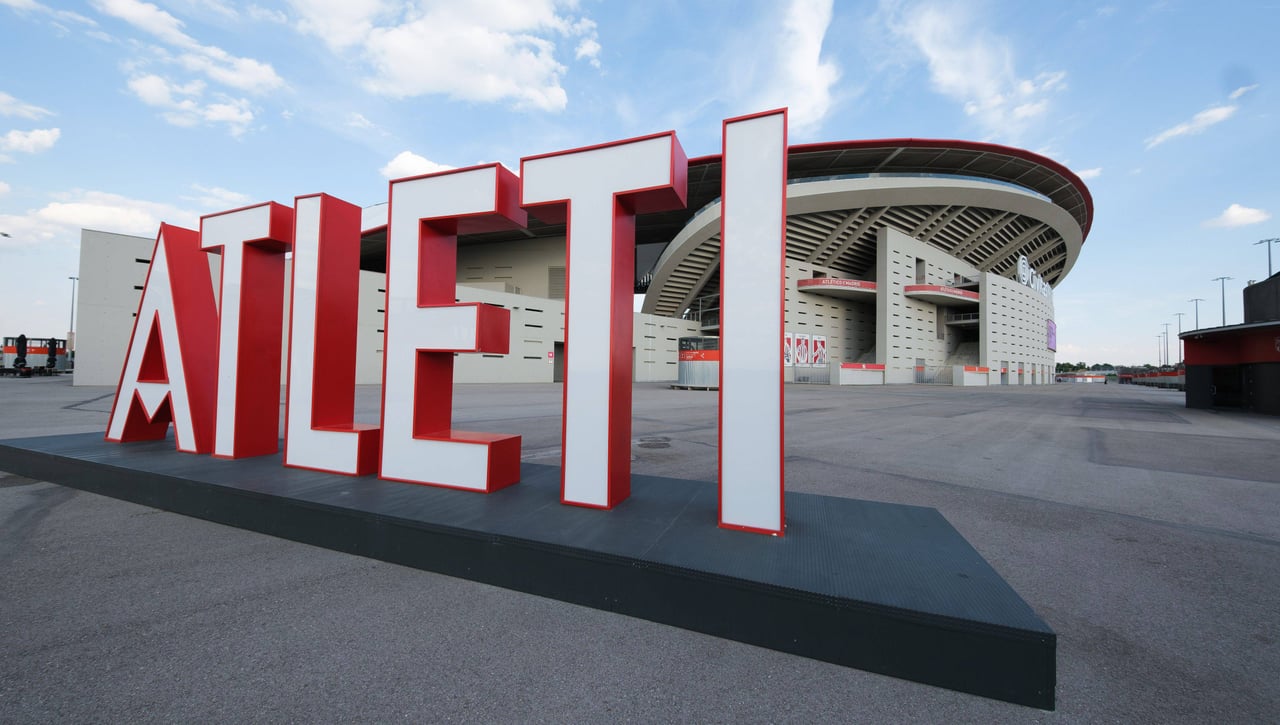 El Metropolitano, candidato para albergar la final de Champions 2028 