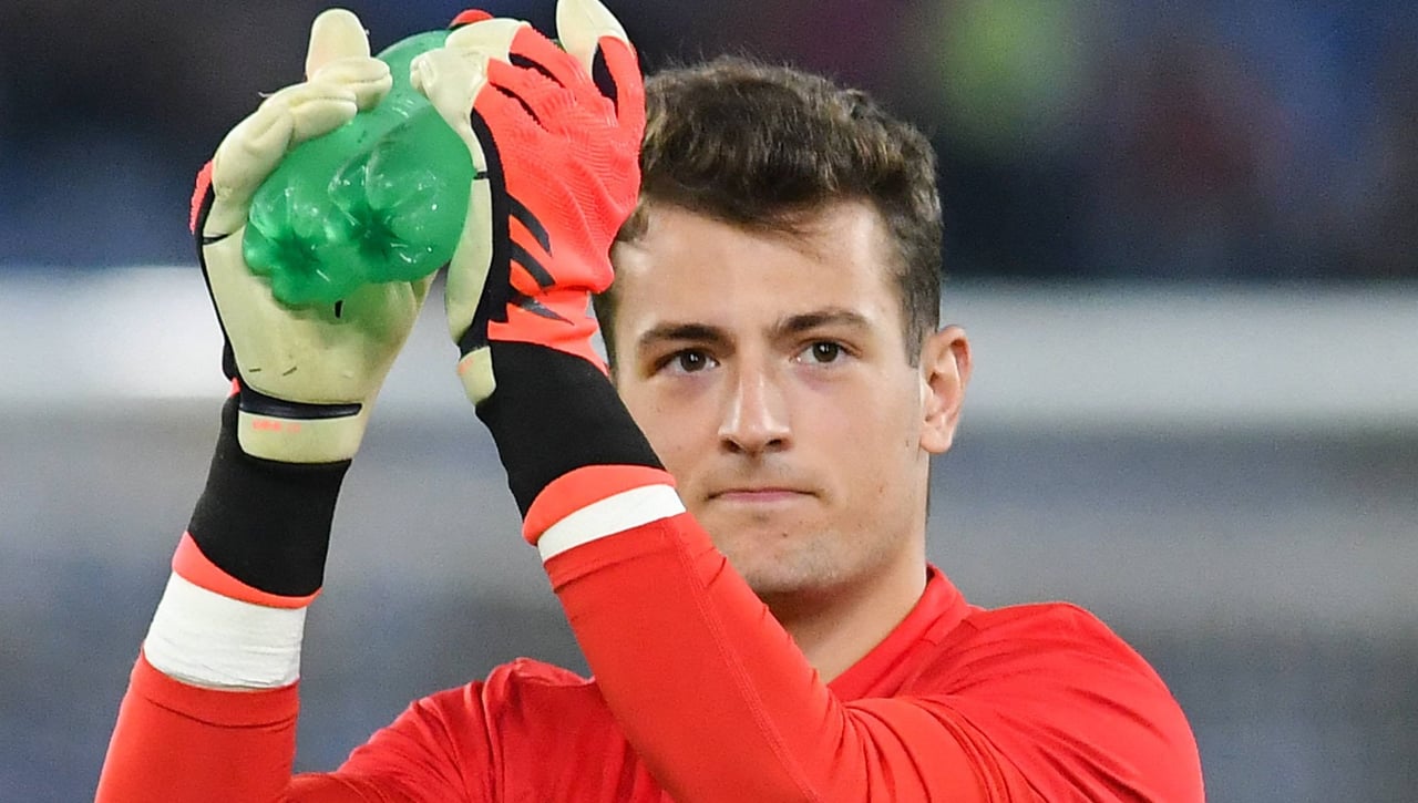 Julen Agirrezabala y Unai Simón: un debate de fácil solución